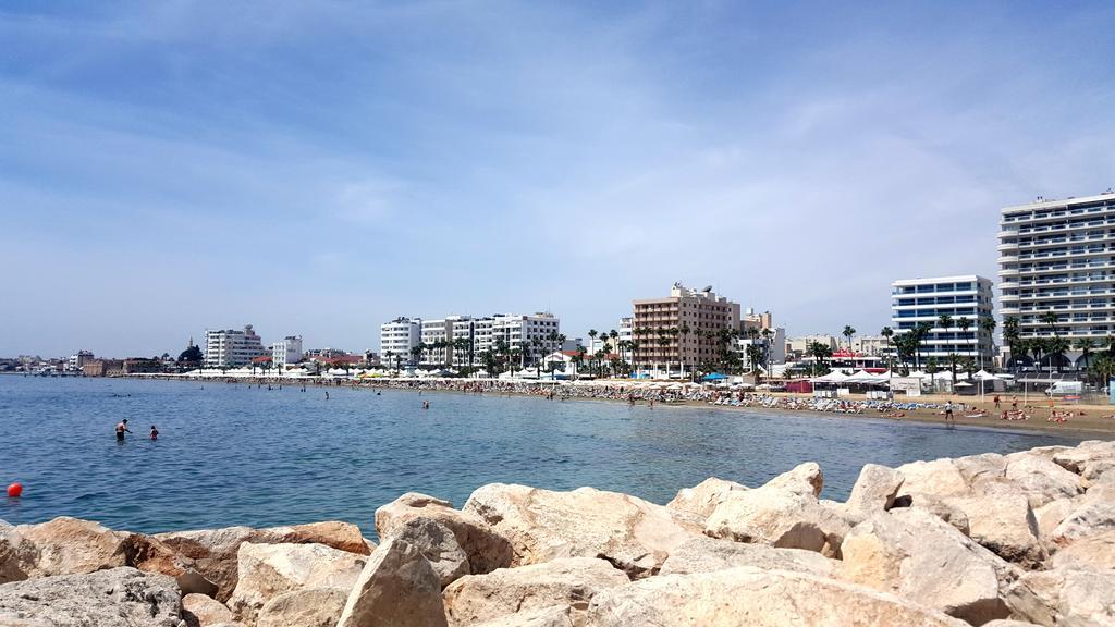 Alex Beach Apartment 51 Larnaca Luaran gambar